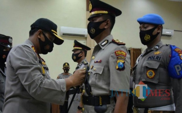 Pergantian Kasat Lantas Polres Pamekasan (Foto:ist/JatimTimes.com)