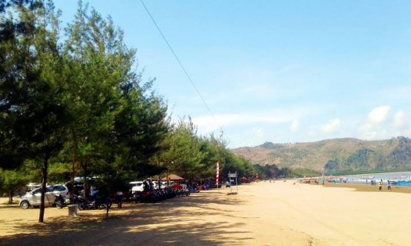 Pantai Gemah Tulungagung (ist)