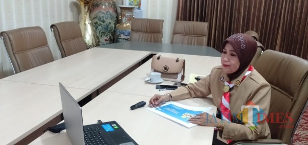 Kepala Dinas Pendidikan dan Kebudayaan (Kadisdikbud) Kota Malang, Dra Zubaidah MM. (Foto: istimewa)