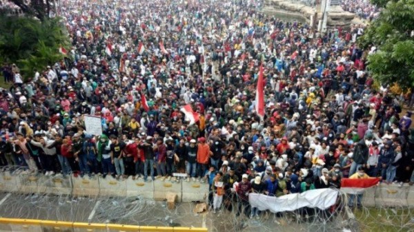 Aksi 1310 di sekitar Patung Kuda, Jakarta (Foto: Viva)