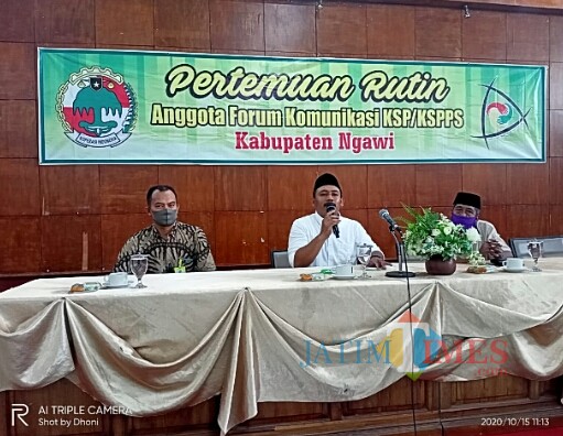 Pertemuan rutin anggota forum komunikasi KSP/KSPPS Kabupaten Ngawi di gedung serbaguna Notosuman. (Foto: Dokumen JatimTIMES)