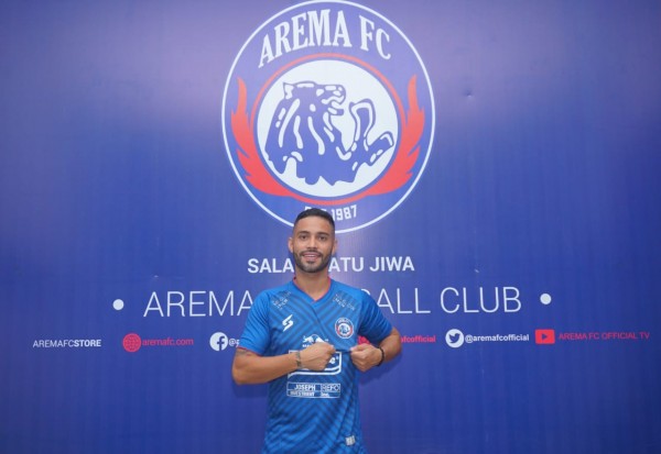 Bruno Smith saat dikenalkan Arema FC sebagai pemain baru (official Arema FC)