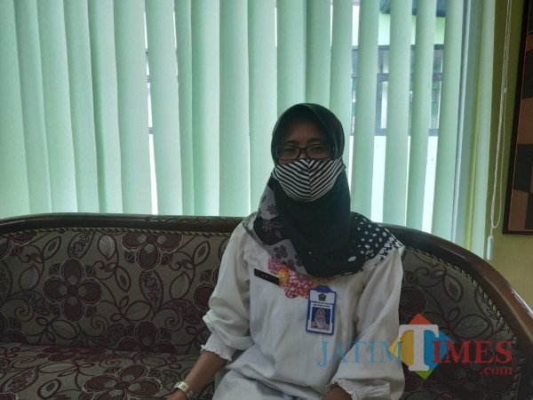 Kepala Bidang (Kabid) Pengendalian Penduduk dan KB Dinsos-P3AP2KB Kota Malang, Sri Umiasih (Hendra Saputra)