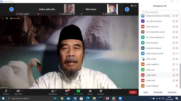 Supriyanto G. S atau populer dengan nama Prie G. S. saat menjadi pemateri dalam webinar yang digelar KWAT Malang Raya (Istimewa)