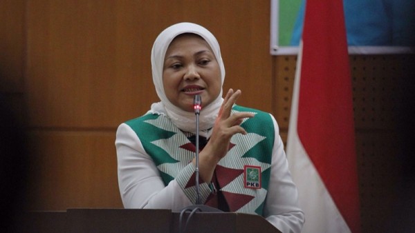 Menaker Ida Fauziyah (Foto: Inibaru.id)