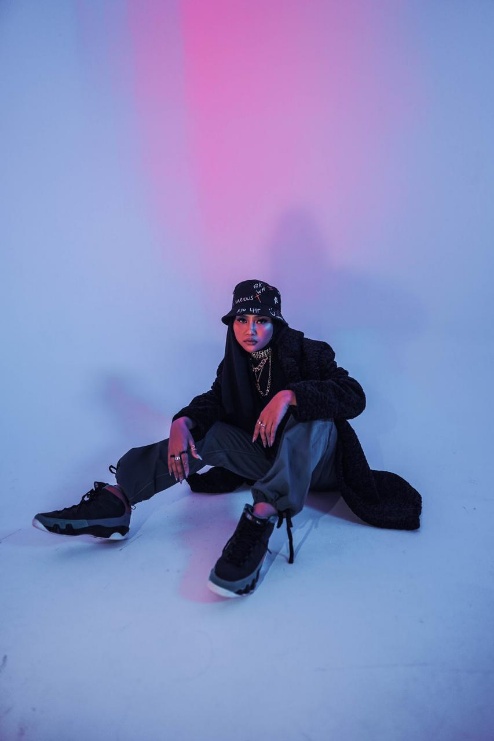 Artwork-dari-Ayuenstar-dengan-single-kedua-bertajuk-Swagger-Foto-Dok-Ayuenstar217430a2dbd0c4042.jpg