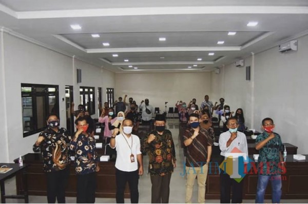 Inagurasi Sekolah Demokrasi Angkatan I digelar di Aula Kampus I Unisba Blitar