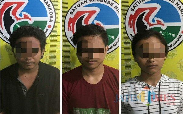 Tiga tersangka saat di Mapolres Tulungagung / Foto : Dokpol / Tulungagung TIMES