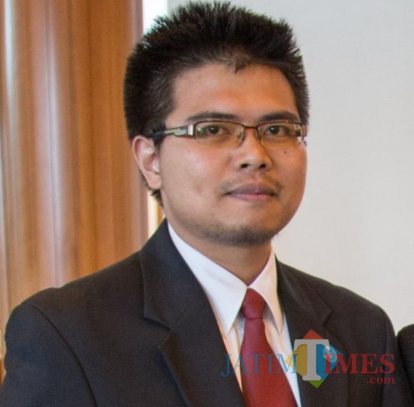 Akademisi Fakultas Ekonomi dan Bisnis, Unair, Rumayya