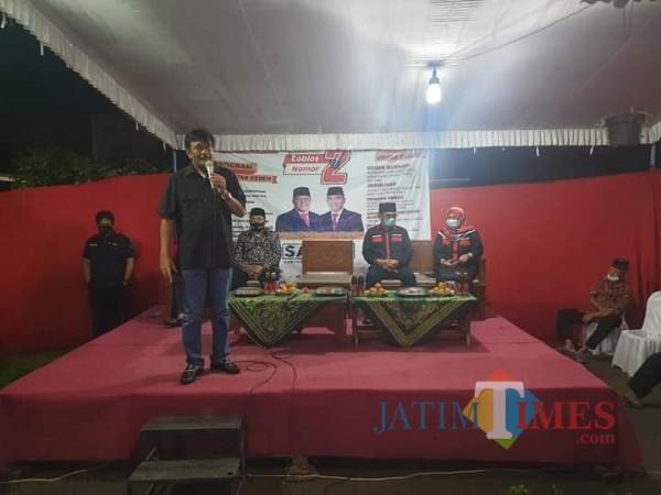 Djarot saat konsolidasi bertemu masyarakat di Kota Blitar. (Foto: Dokumen JatimTIMES)