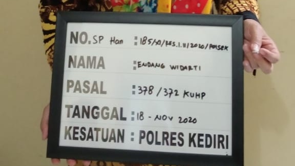 EW yang bekerja sebagai guru di sekolahan wilayah Kabupaten Kediri diamankan lantaran melakukan penipuan. (Foto: Ist)