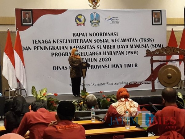 Gubernur Jatim Khofifah. (Foto: Dokumen JatimTIMES)