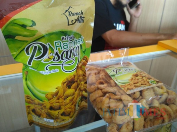 Rambak Pisang Lumajang (Foto: Bramastyo Dhieka Anugerah / Jatim Times)