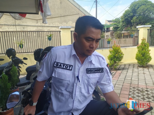 Plt. Kadisinfokom Pemkab Jember Gatot Triyono (foto : dok / Jatim TIMES)