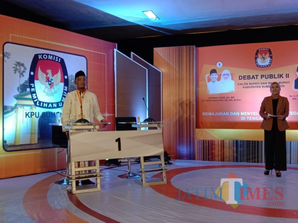 Cabup Sumenep nomor urut 01, Achmad Fauzi sewaktu mengikuti debat pilkada putaran kedua (Foto: Ist/Jatim TIMES)