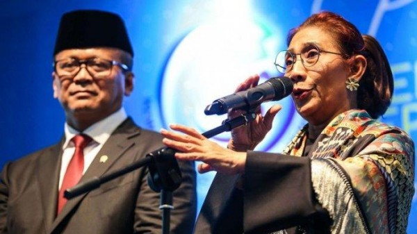 Edhy Prabowo dan Susi Pudjiastuti (Foto: Tribunnews)