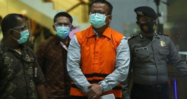 Edhy Prabowo di gedung KPK. (Foto: Detik.com)