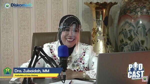 Kepala Dinas Pendidikan Kota Malang, Dra Zubaidah MM. (Foto: YouTube)
