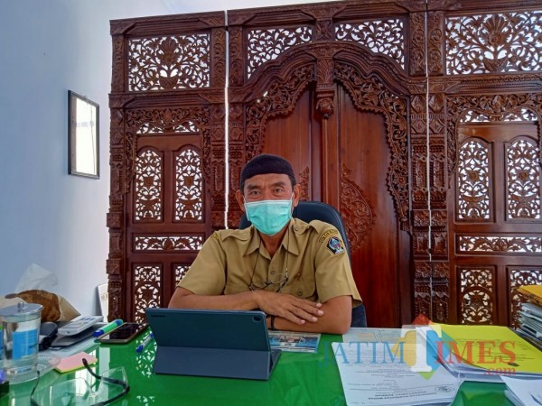 Kepala Dispendukcapil Kabupaten Blitar, Luhur Sejati (Foto: Aunur Rofiq/ JatimTIMES)