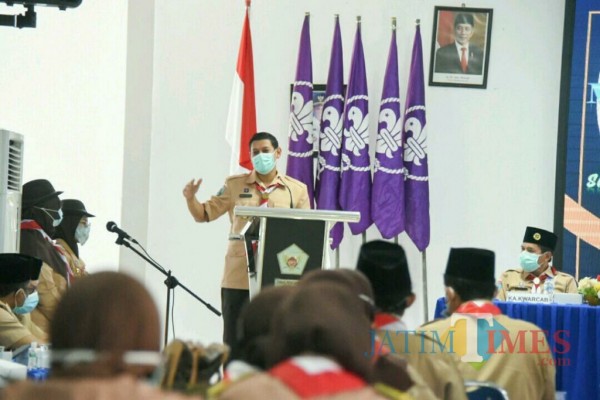 Wali Kota Kediri Abdullah Abu Bakar saat membuka Muscab gerakan Pramuka Kota Kediri. (ist)