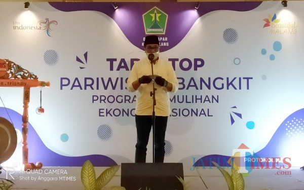 Wakil Walikota Malang, Sofyan Edy Jarwoko saat memberikan sambutan pada kegiatan Table Top yang digelar Disparpora Kota Malang (Anggara Sudiongko/MalangTIMES)