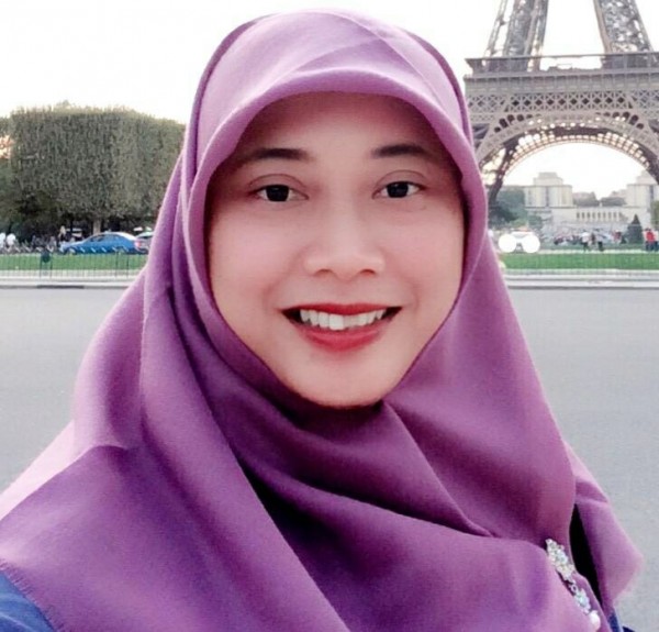 Dewi Ayu Larasati, SS, M. Hum