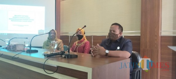 Aktivitas-hearing-Komisi-B-DPRD-Kota-Malang-dengan-mitra-kerjanya-8fe6c6978c7b515e4.jpg