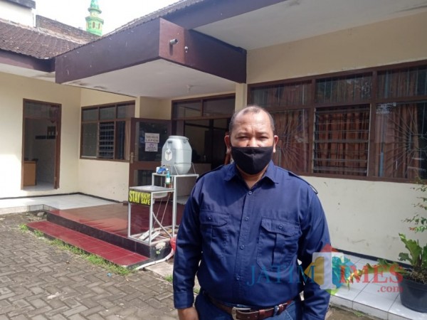 Ketua Bawaslu Kabupaten Malang Wahyudi saat berada di Kantor Bawaslu Kabupaten Malang beberapa waktu lalu. (Foto: Dok. JatimTimes)