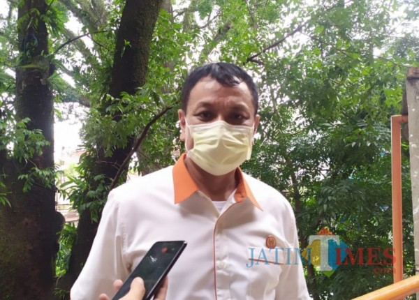 Ketua Umum KONI Kota Malang, Eddy Wahyono (Hendra Saputra)
