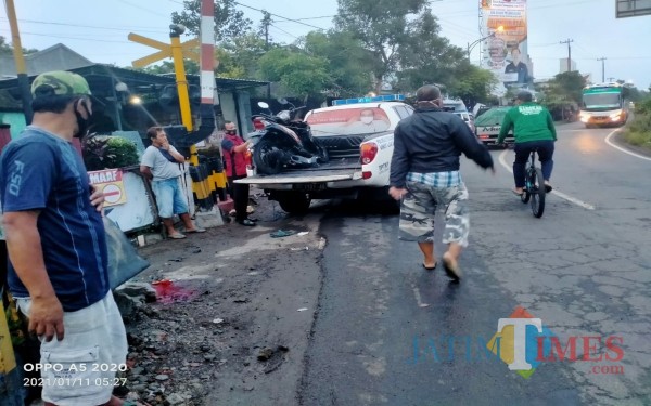 Lokasi Kecelakaan dua kendaraan di Jalan Raya Ngunut Tulungagung / Foto : Dokpol / Tulungagung TIMES
