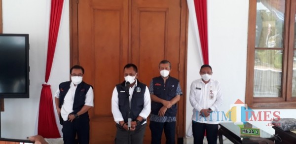 Pemprov Jatim ketika menggelar konferensi pers