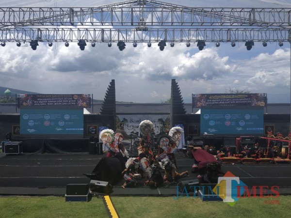 Event-Sambang-Mbatu-Diminati-Wisatawan-Disparta-Gandeng-Pelaku-Seni-2e188b252f0f26052.jpg