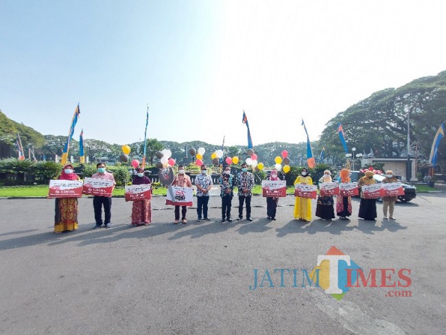 Para pemenang undian Simpeda Nasional 2021 dan KMG Vaganza 2021.