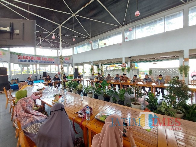 Alumni Bahasa Arab IAIN Malang 1989/1990.