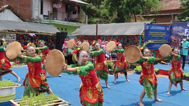 Festival Kuliner Tempe Sanan.