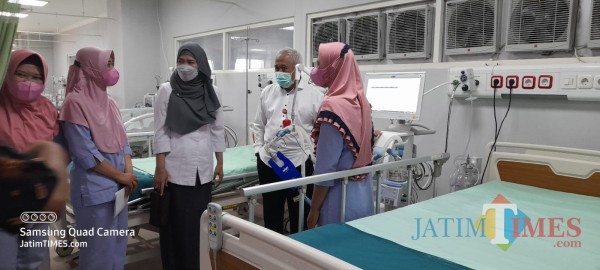 Resmi-Menempati-Ruangan-Baru-ICU-dan-ICCU-RSUD-Soedono-Siap-Layani-Masyarakat-secara-Maksimal1e0b4e9829494eb95.jpg