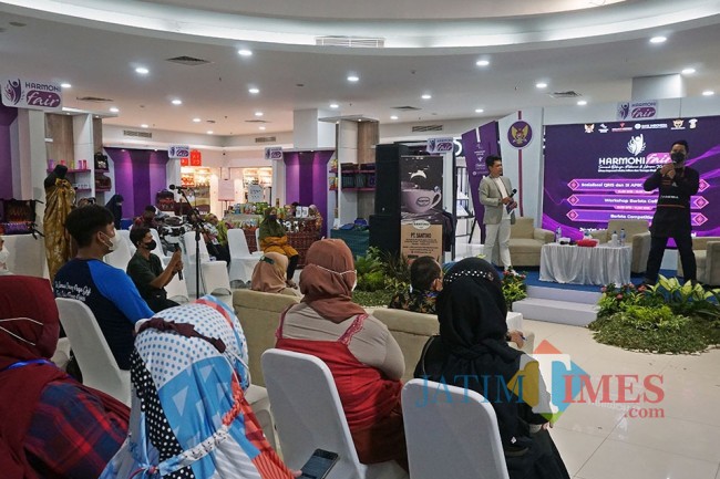  Workshop Barista Coffee dan Barista Competition. Foto: (Bams Setioko/JatimTIMES)