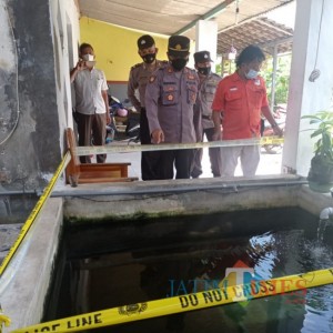 Ditinggal Ngepel, Balita Umur 2 Tahun Ditemukan Sudah Tak Bernyawa di Kolam Ikan