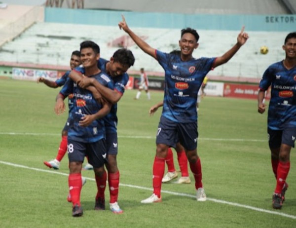 Bantai Persinga Ngawi 5 0, Persedikab Lolos Babak Semi Final