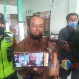 Didemo Warganya karena Dugaan Selingkuh, Camat Rejotangan Minta Warga Bikin Surat Pengaduan