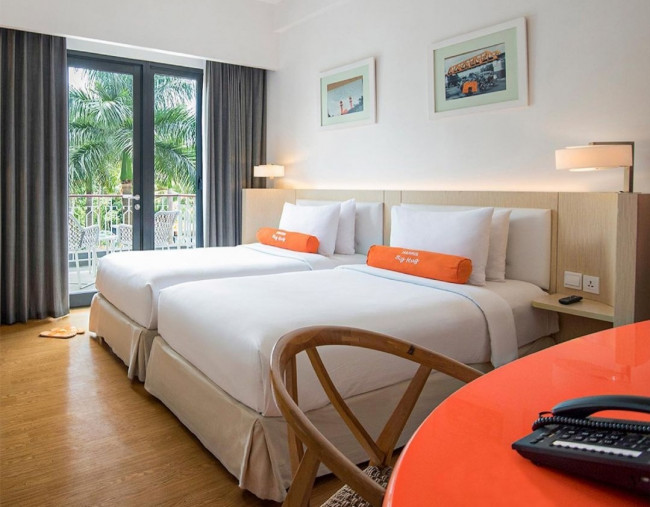 Tempat tidur yang bersih.