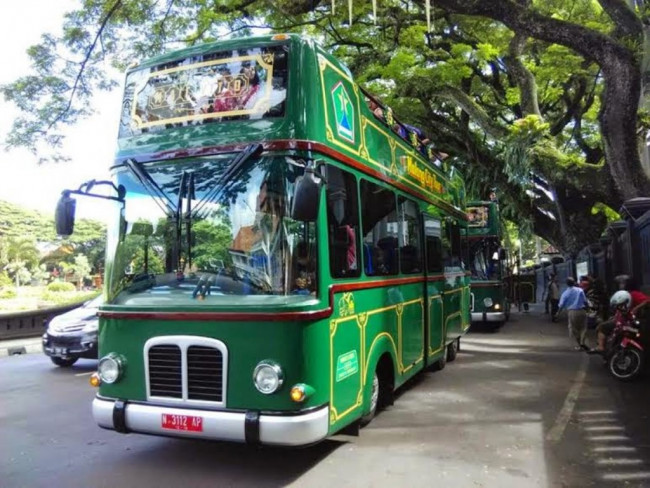 Bus Macyto yang lama milik Pemkot Malang.