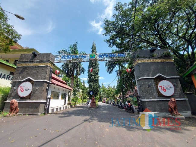 Taman Wisata Rakyat Kota Malang.