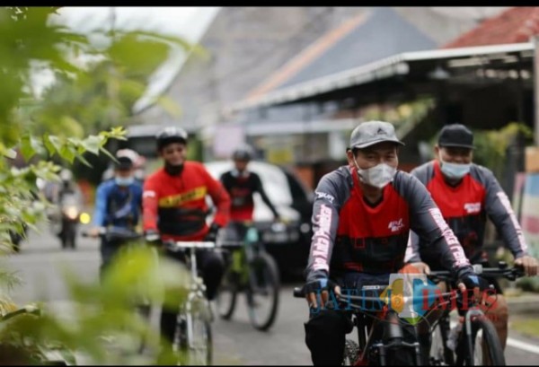 Sembari Gowes, Wali Kota Madiun Cek Langsung Usulan Pembangunan di Tiga Kelurahan