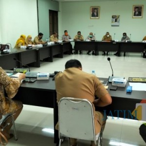 Dewan Tuban Soal Ribuan NIK Warga Miskin Invalid By Sistem DTSK