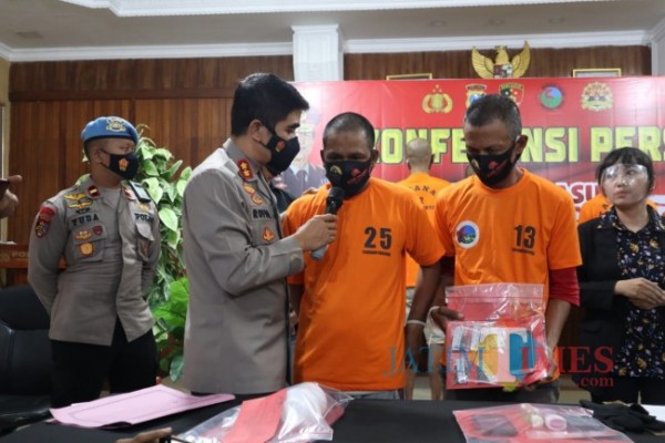 Polresta Mojokerto Tangkap Dua Pengedar Ganja Siap Edar