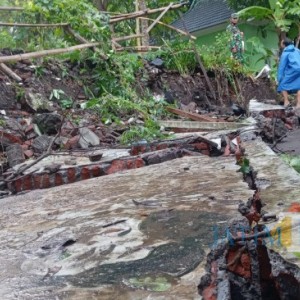 Tubuh Tertimpa Tembok, Dituntun Istigfar, Nenek Ini Terus Sebut Allah, Lalu Meninggal