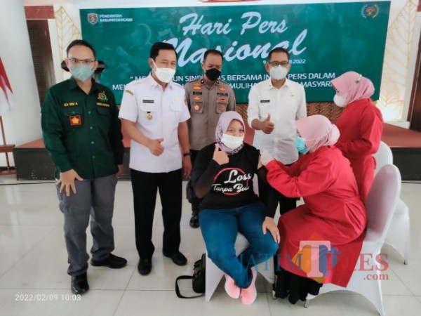 HPN 2022, PWI Ngawi Gelar Vaksin Booster Bagi Wartawan