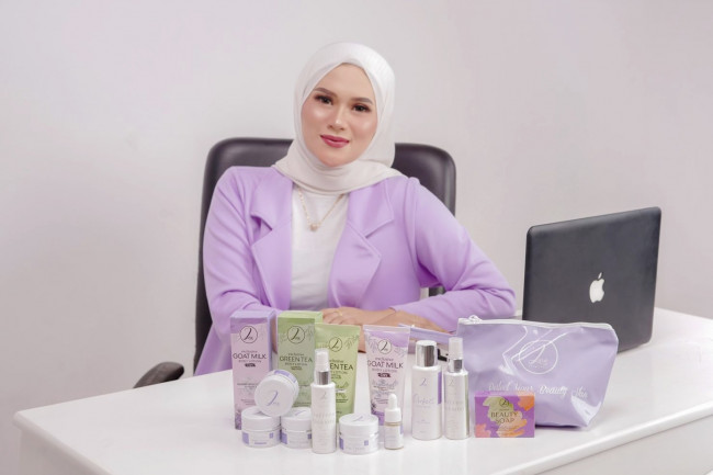  Achi dan Zarva pasangan ini sukses menjadi seorang pebisnis perawatan kulit dan kecantikan yang menginspirasi anak muda di Kediri. (Foto: Zarv Skincare)