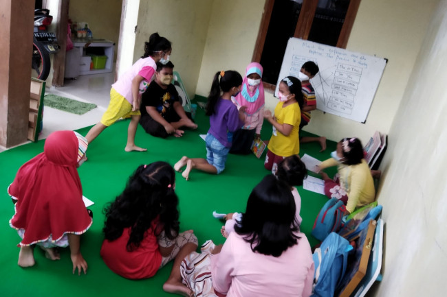 Dinas Pendidikan Kota Kediri cetuskan beragam inovasi pada program English Massive (EMAS). (Foto: Dok. Pemkot Kediri)